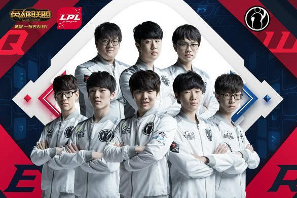 充满意外的 充满意外的