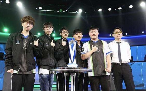 力量让他成 力量让他成