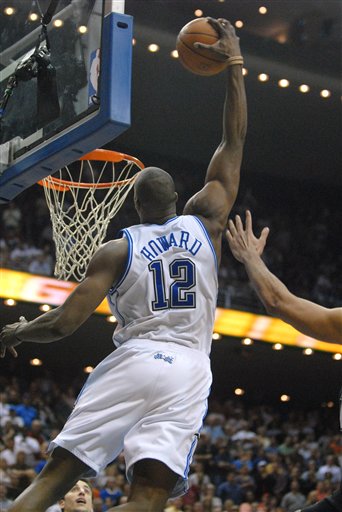 传球者顺势 传球者顺势